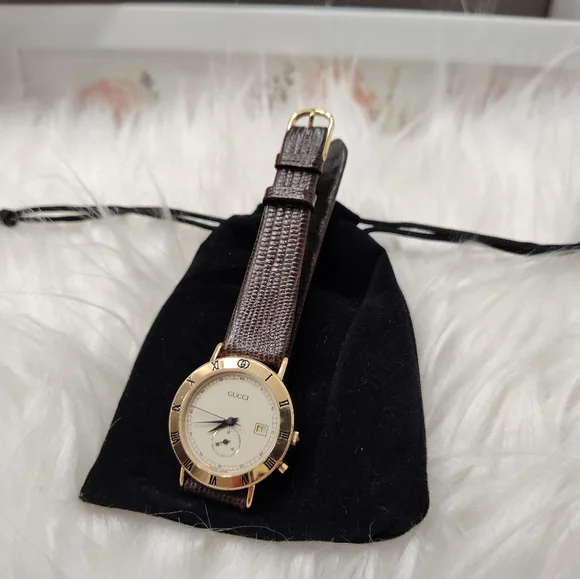 Vintage 90's Gucci 3800 Jr Wristwatch, 18k Gold Plated, Lizard Calf Band 5/8R, - Picture 7 of 16